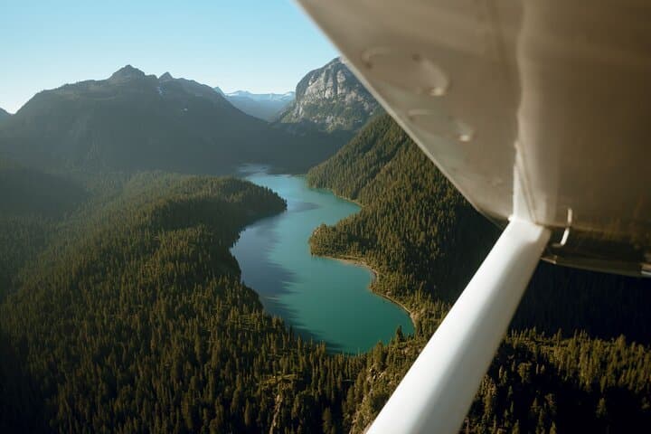 Flightseeing to a Secret Alpine Lake from Squamish: Tzoonie Glacier Landings photo 2