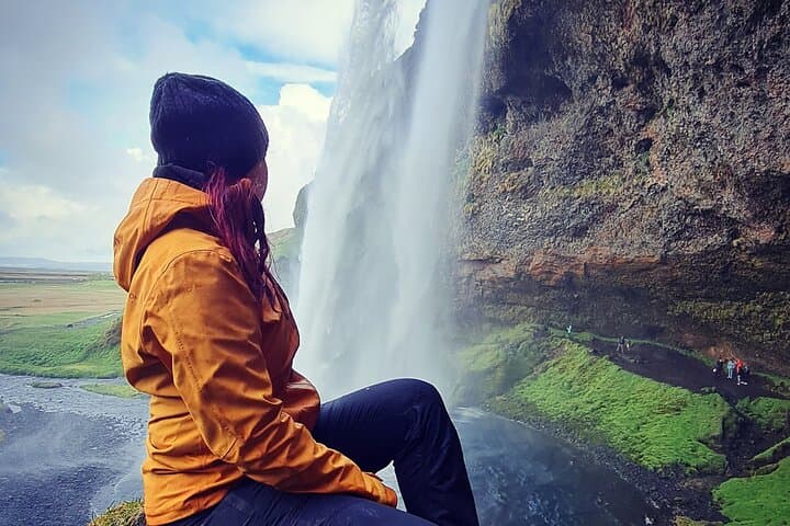 South Coast Waterfalls Tour: Seljalandsfoss, Skógafoss and Hidden Falls from Reykjavík photo 6