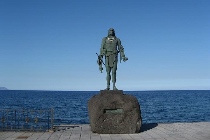 Island Circuit: One-Day Tour of Tenerife — Candelaria, La Orotava, Garachico & Masca photo 5