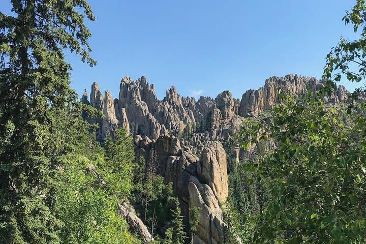 Private Spearfish Canyon Hike: Guided Walk Among Limestone Cliffs & Waterfalls photo 3