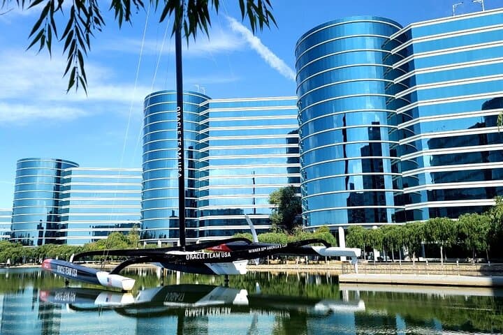 Silicon Valley SUV Tour & Stanford Walking Tour: HP Garage, Google, Apple & More