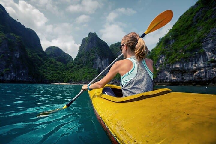 Hatta Dam Single Kayak: Paddle the Hajar Foothills' Quiet Lake