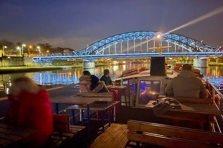 Kraków Evening Vistula River Cruise — 1-Hour Night Boat Tour photo 2