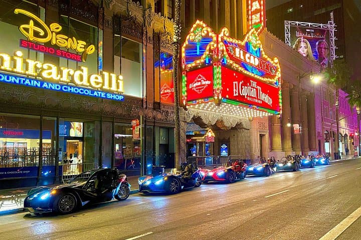 Cruise Los Angeles in a Polaris SlingShot Rental photo 2