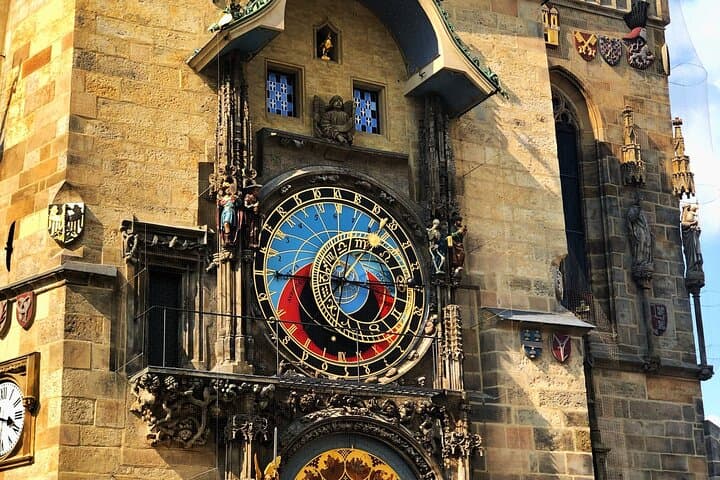 Prague VIP Photo Tour: Capture Prague Castle, Charles Bridge & Old Town photo 2