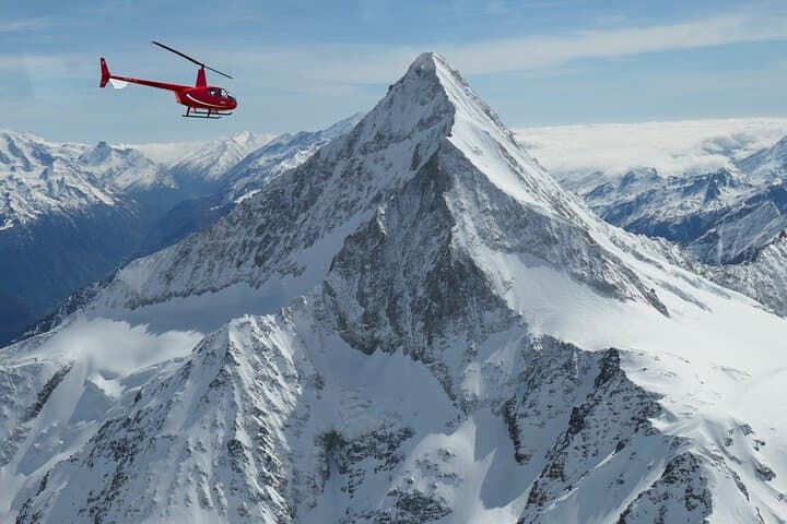 Private Swiss Alps Helicopter Tour: Eiger, Monch & Jungfrau Overflight from Bern