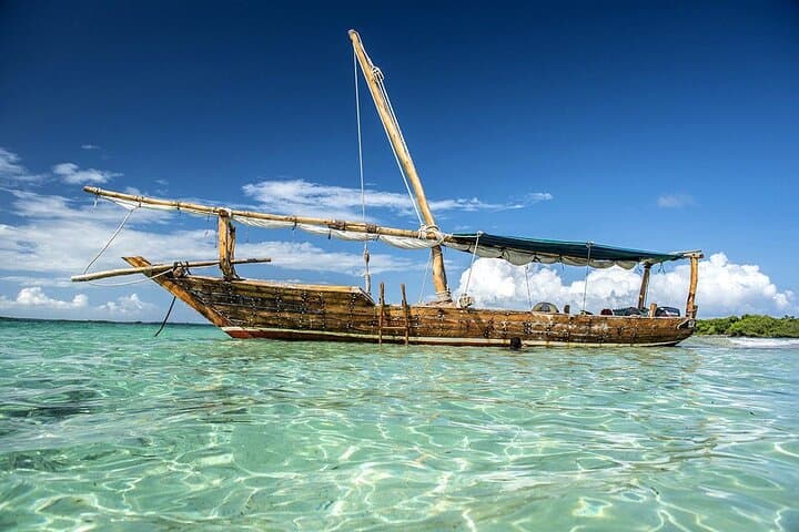 Zanzibar Sunset Dhow Cruise: Stone Town Evening Sail with Transfers photo 3