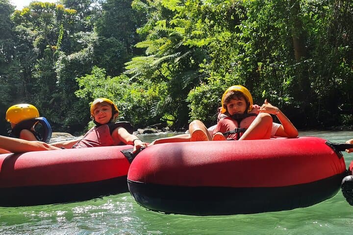 Rio Celeste Tubing Tour from La Fortuna — Ride the Celestial River photo 6