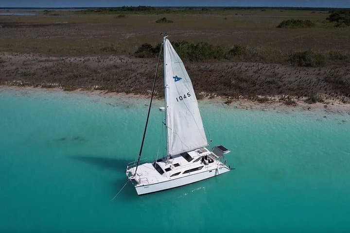 Private Catamaran Tour in Bacalar: Lagoon of Seven Colors, Cenotes & Stromatolites photo 1