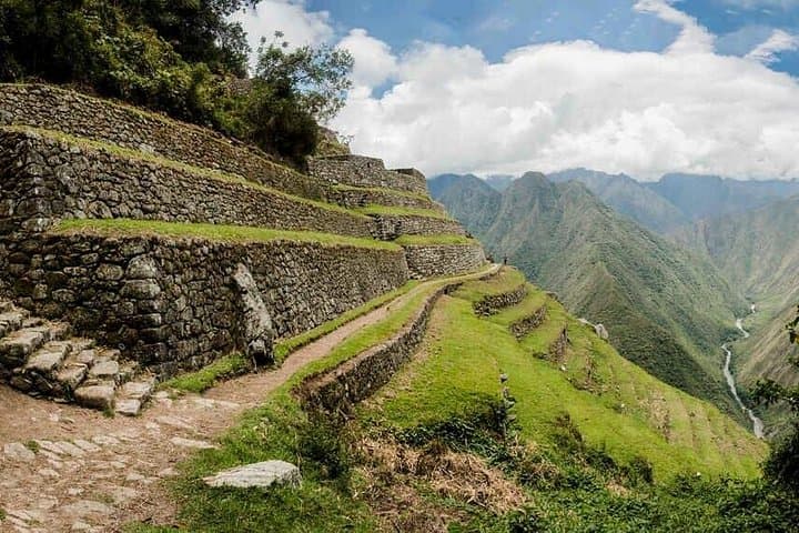 2-Day Private Short Inca Trail to Machu Picchu — Winay Wayna & Sun Gate