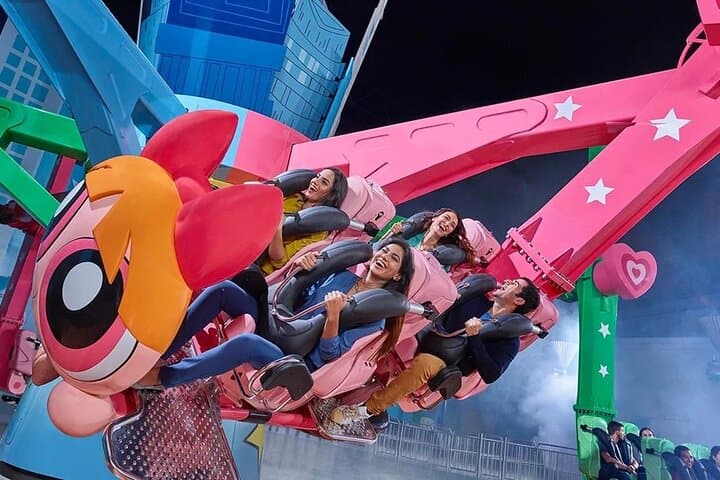 IMG Worlds of Adventure: Dubai’s Giant Indoor Theme Park Experience photo 2
