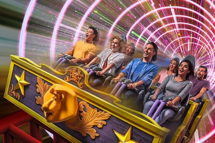 One-Day at MOTIONGATE or LEGOLAND Dubai with Private Transfer