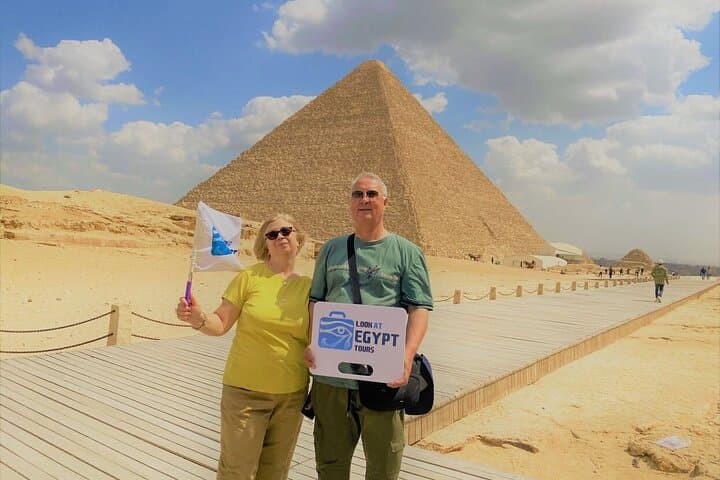 Cairo Grand Tour: Giza Pyramids, Egyptian Museum & Citadel — Private Day Trip