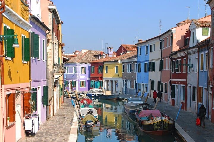 Private Motorboat Excursion to Murano, Burano & Torcello: A Quick-Access Guide photo 3