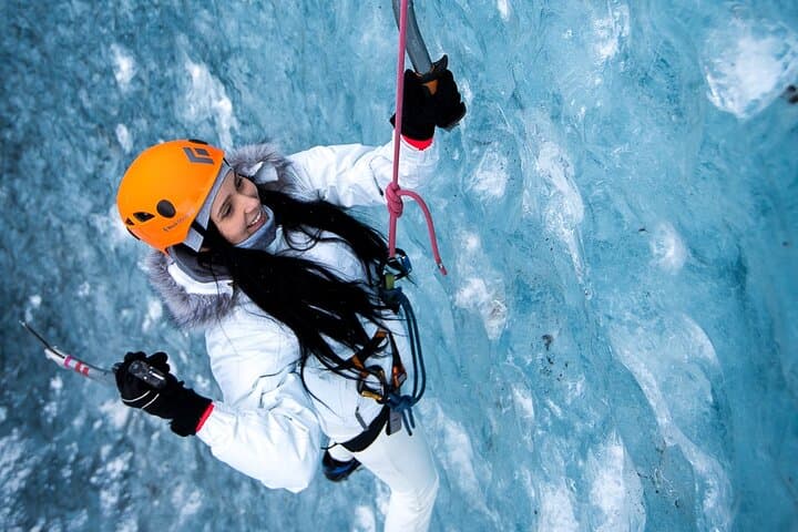 Private Ice Climbing Adventure at Falljökull Glacier with Professional Photo Package photo 3