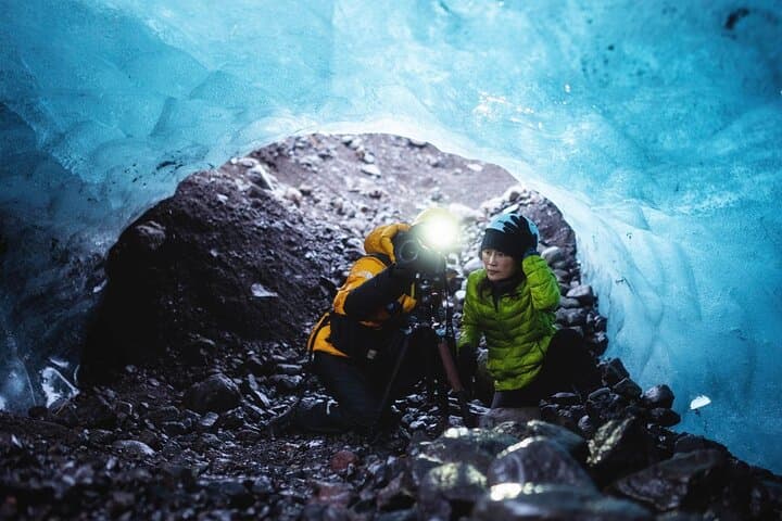 Ice Cave Private Photography Tour at Jökulsárlón — Glacier Photography in Iceland photo 4