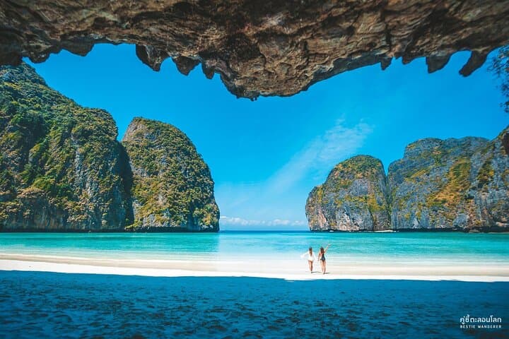 Full-Day Phi Phi & Maya Bay Snorkel Trip from Phuket with Lunch photo 2