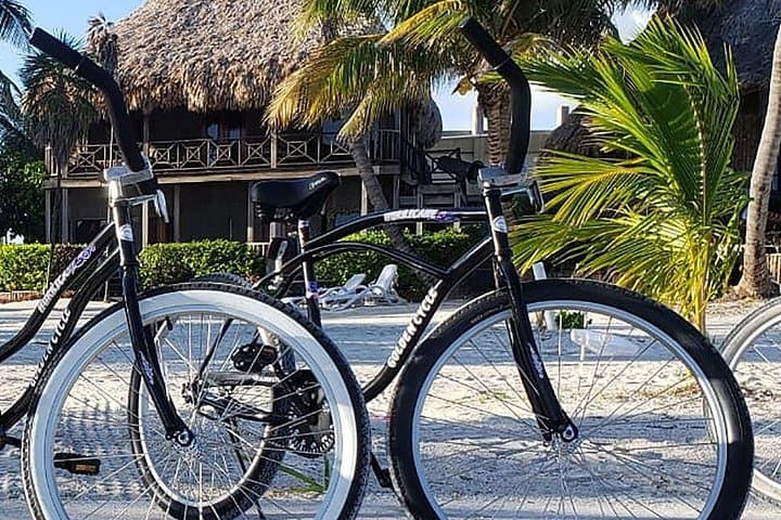 Full-Day Bike Rental in Puerto Escondido: Explore Beaches, Surf Breaks & Coastal Roads