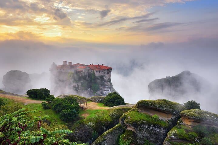 2-Day Delphi and Meteora Tour from Athens — Delphi Oracle & Meteora Monasteries photo 5
