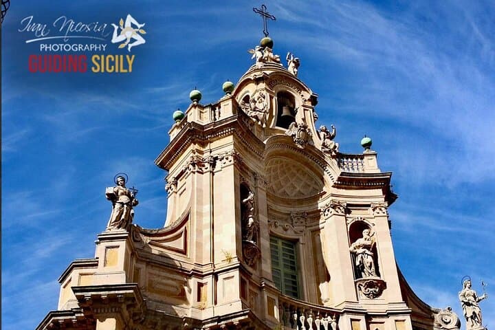 Catania Walking Tour — Explore Lava-Formed Streets and Baroque Center With a Licensed Guide photo 4