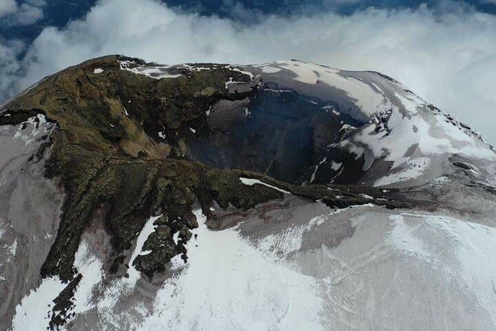 Summit Villarrica Volcano: Full-Day Mountaineering from Pucón photo 5