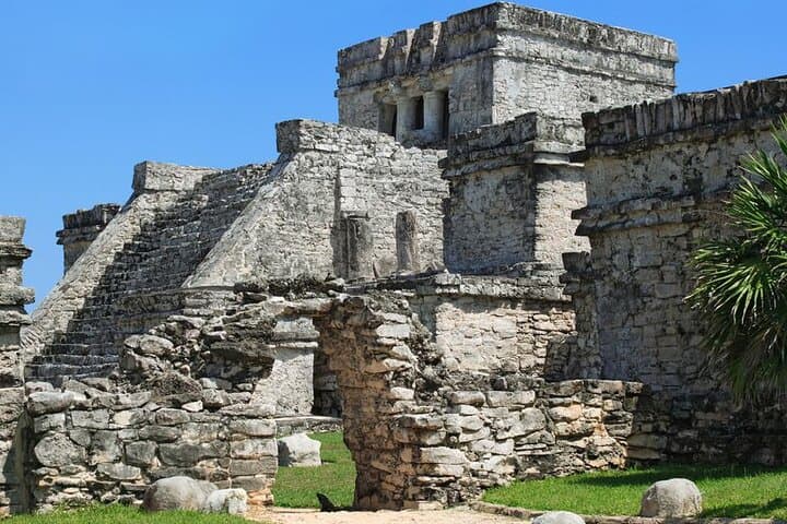 Full-Day Yucatán Tour: Chichén Itzá, Coba, Tulum & Valladolid photo 6
