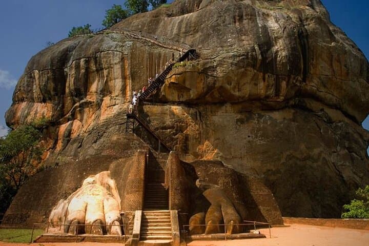 Sigiriya Rock & Hiriwadunna Village Day Trip — Bullock Carts, Lake Cruise & Lion Rock Climb photo 5