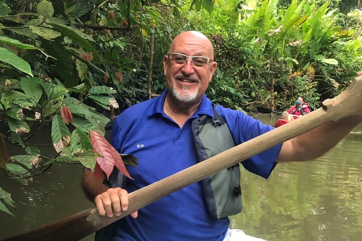 Multilingual Canoe Tour in Tortuguero National Park: Guided Wildlife and Canal Exploration photo 2
