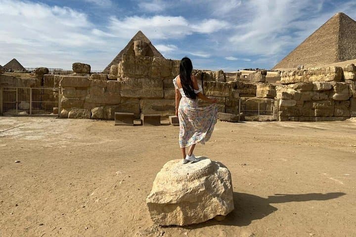 3-Day Cairo & Giza Pyramids Tour — Sakkara, Egyptian Museum & Nile Dinner Cruise photo 1