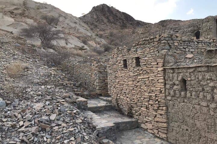 Nizwa & Birkat Al Mouz: Private Full-Day Historical Tour from Muscat photo 6