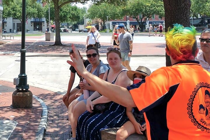 Savannah 101: Essential Two-Hour Historic Walking Tour of Downtown Squares
