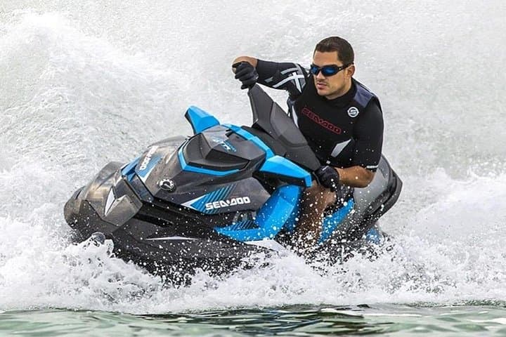 JBR & Bluewaters Jet Ski: 15-Minute Skyline Ride in Dubai photo 2