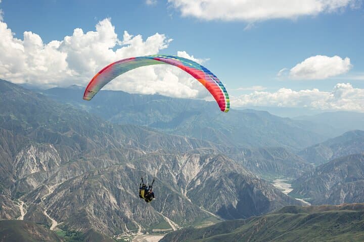 Soar Over Chicamocha Canyon: Tandem Paragliding from 1,550 m photo 3
