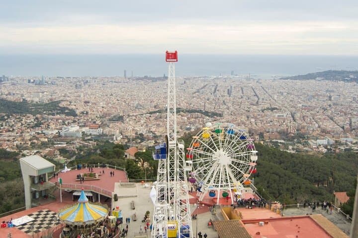 Private Tibidabo Mountain Tour: Carmel Bunkers & Tibidabo Views from Barcelona