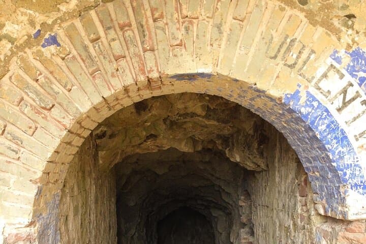 Bike‑Nic to the Bunkers of Monte Enfola: Half‑Day E‑Bike Tour from Portoferraio photo 5
