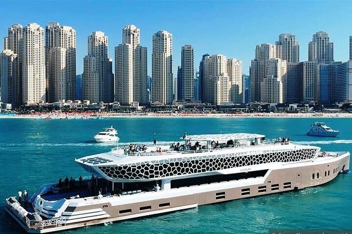 Lotus Cruise Dubai: 3-Hour Luxury Dinner Cruise Through Dubai Marina and Palm