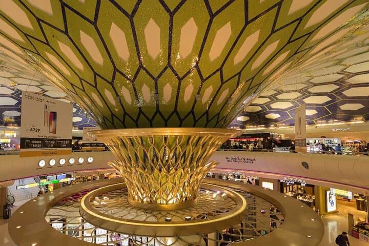 Abu Dhabi City Tour with Louvre Ticket: Sheikh Zayed, Corniche & Heritage Stops photo 5