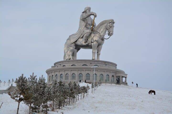 Gobi Desert Winter Escape: Private 6-Day Mongolia Tour photo 2