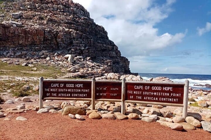 Cape Point, Penguins & Constantia Wine: Full-Day Cape Peninsula Tour photo 2