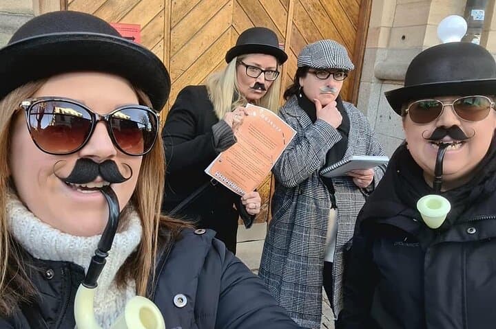 Budapest Outdoor Murder Mystery | ClueBreak Walking Detective Game photo 3