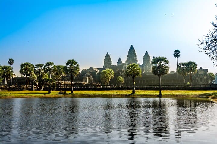 Angkor Ultimate: Private 7-Hour Temple Tour from Siem Reap