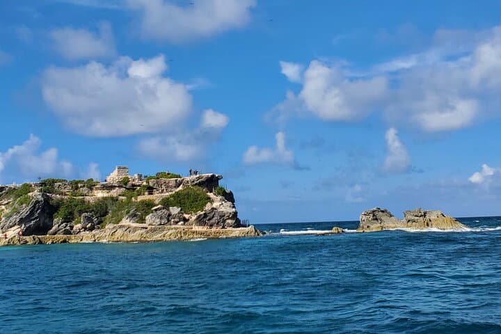 Private Snorkeling at Isla Mujeres and MUSA — Best Reefs for Beginners and Families photo 5