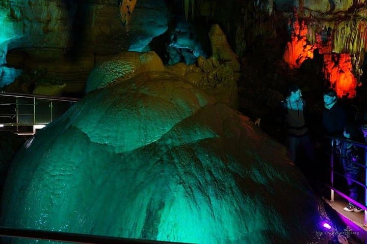 Prometheus & Sataplia Caves Private Tour with Bagrati Cathedral and Gelati Monastery photo 3