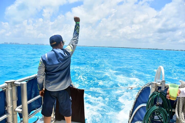 Catamaran Sailing to Isla Mujeres from Cancun — Unlimited Drinks & Snorkel photo 6