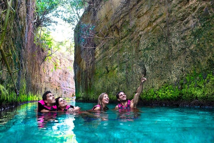 Xcaret Plus Full-Day: Swim Rivers, Explore Jungle & See México Espectacular