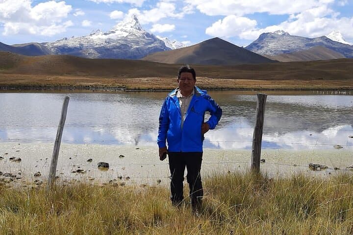 Traditional Picante de Cuy Gastronomy Tour in Huaraz — Authentic Family Meal in the Cordillera Blanca photo 3
