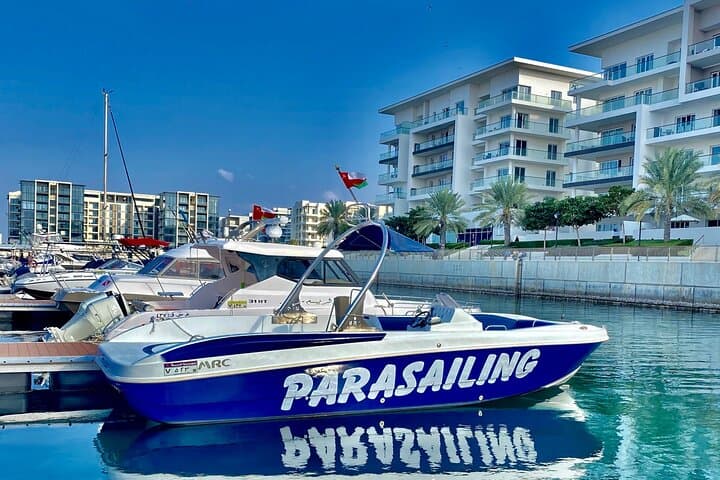 Parasailing in Al Mouj Muscat — Soar Above Muscat’s Turquoise Coast photo 4