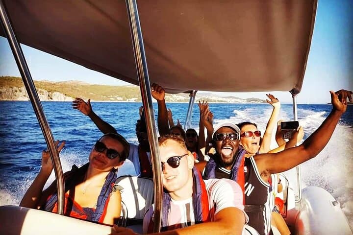 Blue Cave & Five Islands Tour from Split: Blue Grotto, Stiniva & Pakleni Islands photo 4