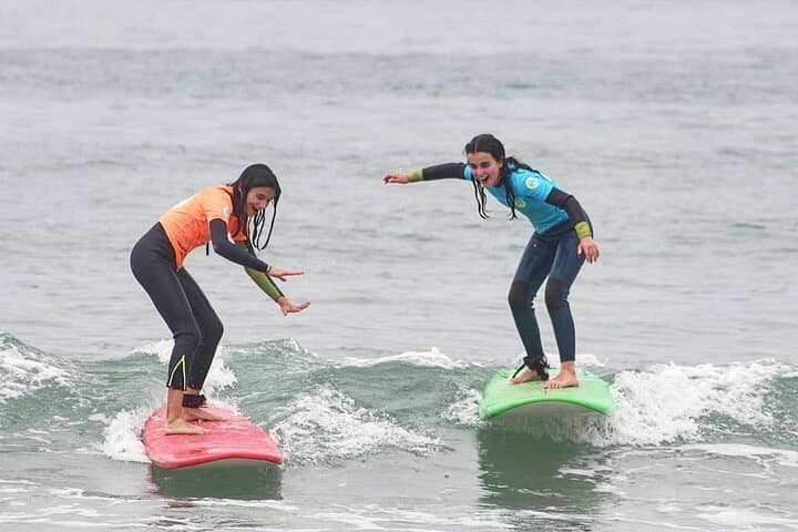 Porto Small-Group Surf Lesson with Beach Transfer