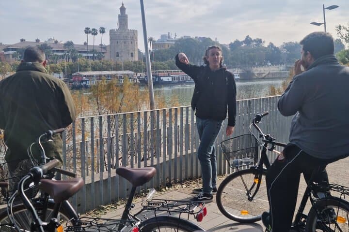 Explore Seville by Bike: Self-Guided Urban Rental for 8 Hours photo 2
